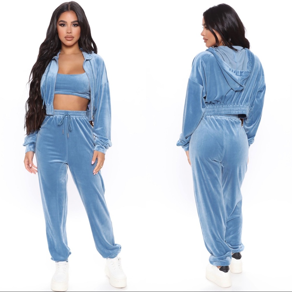 🚫SOLD🚫 Fashion Nova 3 Piece Velour Pant Set